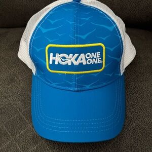 NEW
Hoka One One Mesh Hat Snapback Blue White  Time To Fly Running